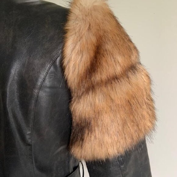 Stunning Brown Faux Fur Women's Jacket Size 4 - Picture 6 of 10